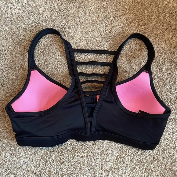 Victoria’s Secret PINK SportsBra - Picture 2 of 4